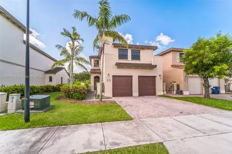 8878 SW 229th St, Cutler Bay, FL 33190
