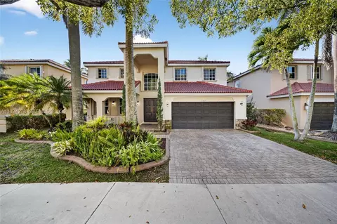 1325 Chenille Cir, Weston, FL 33327