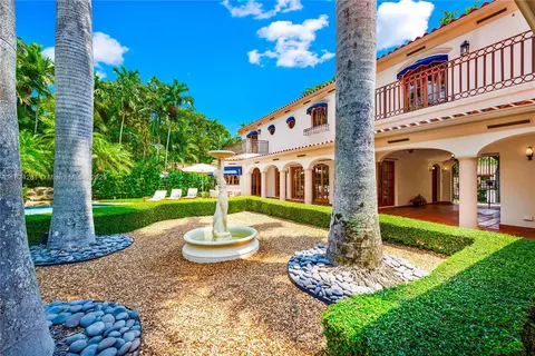 Exterior - 111 Aledo Ave, Coral Gables, FL 33134 photo 26 of 33