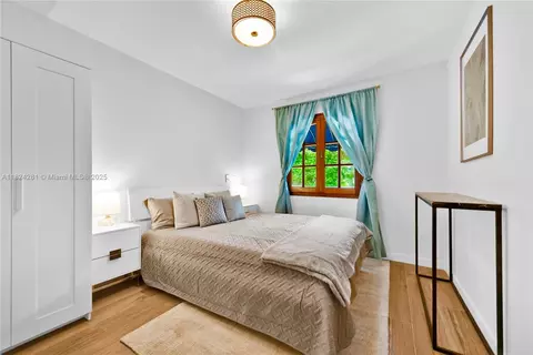 Bedroom - 111 Aledo Ave, Coral Gables, FL 33134 photo 1 of 13