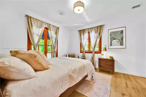 Bedroom - 111 Aledo Ave, Coral Gables, FL 33134 photo 3 of 13
