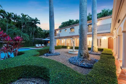 Exterior - 111 Aledo Ave, Coral Gables, FL 33134 photo 33 of 33