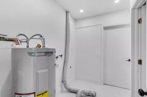 Other - 4660 W 8th Pl, Hialeah, FL 33012 photo 7 of 10