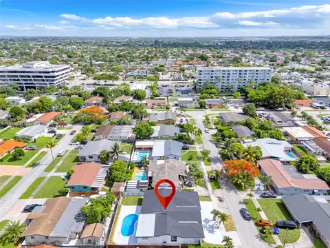 View/Area - 4660 W 8th Pl, Hialeah, FL 33012 photo 8 of 11