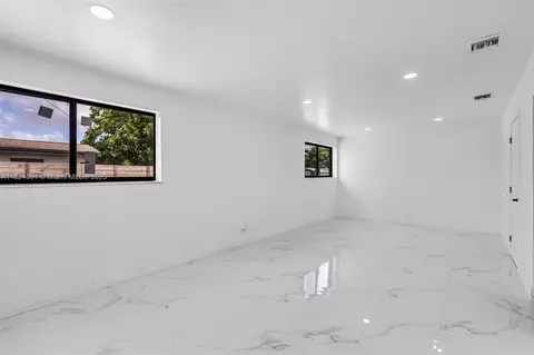 Other - 4660 W 8th Pl, Hialeah, FL 33012 photo 5 of 10
