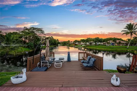 1460 NW 99th Ave, Plantation, FL 33322