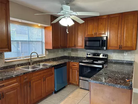 5818 Swordfish Ct #D, Tamarac, FL 33319