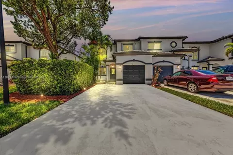 12926 SW 50th St, Miramar, FL 33027