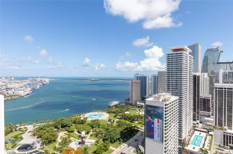 244 Biscayne Blvd #4107, Miami, FL 33132