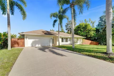 2171 NW 123rd Ave, Plantation, FL 33323