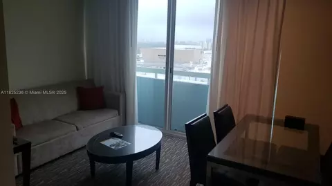 2670 E Sunrise Blvd #1411, Fort Lauderdale, FL 33304