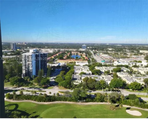 20335 W Country Club Dr #PH2, Aventura, FL 33180