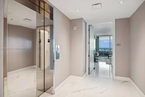 15701 Collins Ave #2902, Sunny Isles Beach, FL 33160