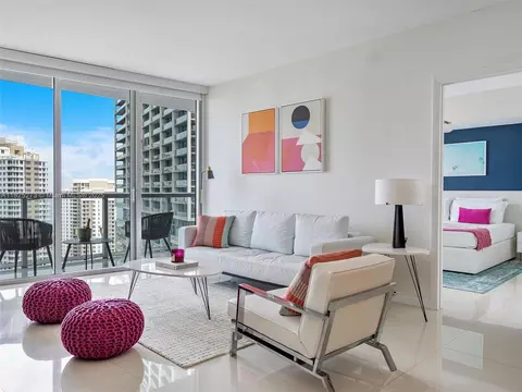 485 Brickell Ave #2501, Miami, FL 33131