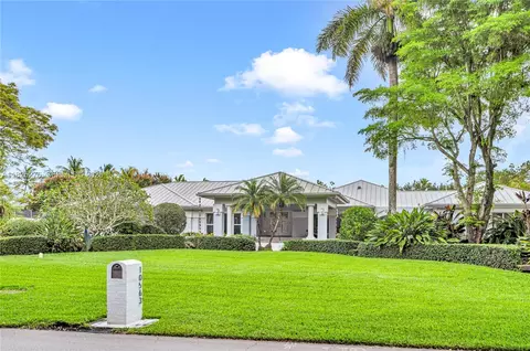 10563 SW 92nd Ave, Miami, FL 33176