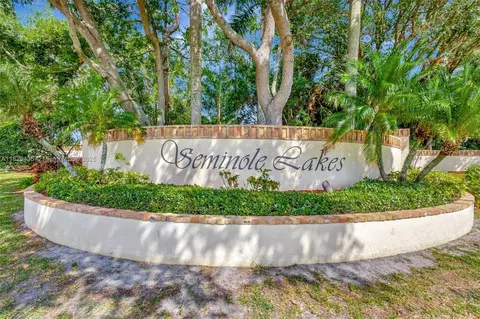 452 Rainbow Springs Ter #452, Royal Palm Beach, FL 33411