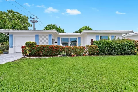 6905 NW 73rd St, Tamarac, FL 33321