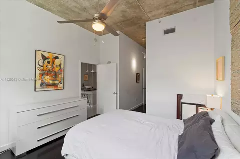Bedroom - 2001 Biscayne Blvd #2201, Miami, FL 33137 photo 3 of 5