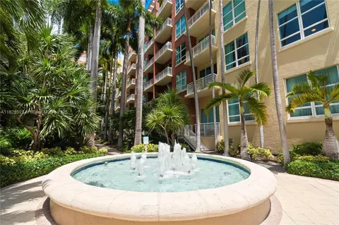 Exterior - 2001 Biscayne Blvd #2201, Miami, FL 33137 photo 4 of 7