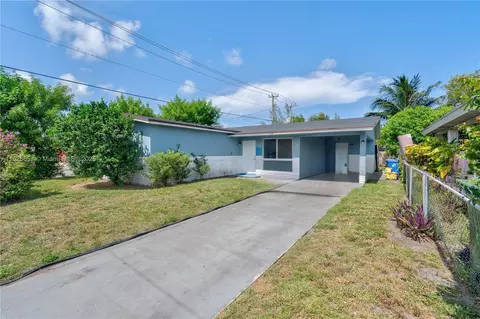 Exterior - 538 NW 18th Ave, Fort Lauderdale, FL 33311 photo 1 of 6