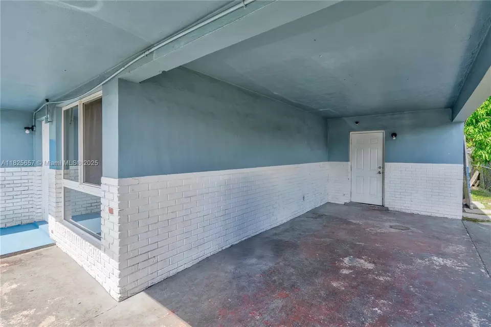 Other - 538 NW 18th Ave, Fort Lauderdale, FL 33311 photo 2 of 8