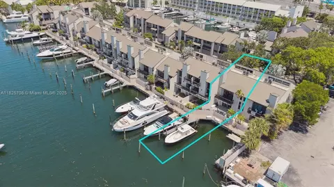 39 Portside Dr #39B, Fort Lauderdale, FL 33316