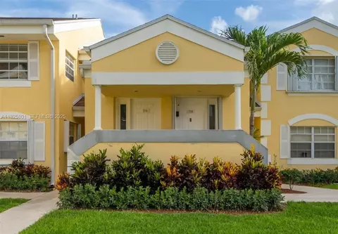 2246 SE 27th Dr #204-D, Homestead, FL 33035