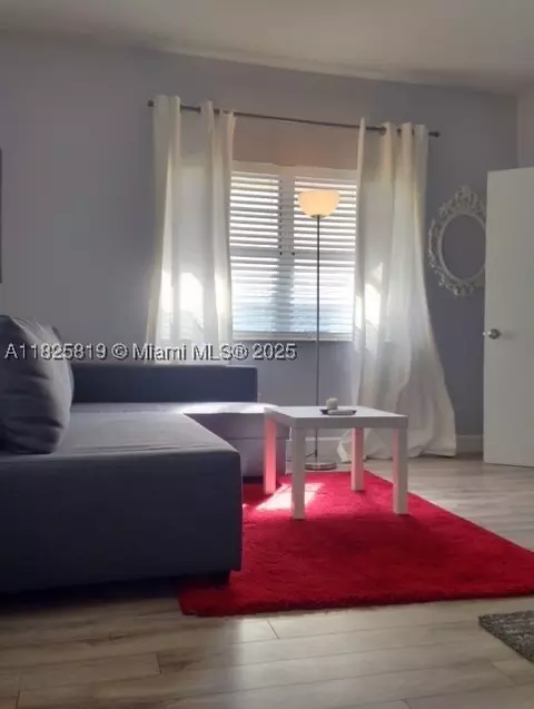 1325 Meridian Ave #6, Miami Beach, FL 33139