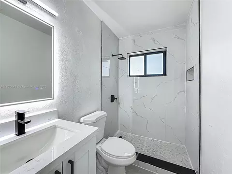 10861 SW 222nd St, Miami, FL 33170