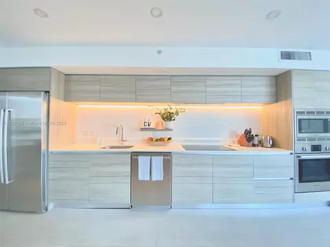 6620 Indian Creek Dr #617, Miami Beach, FL 33141