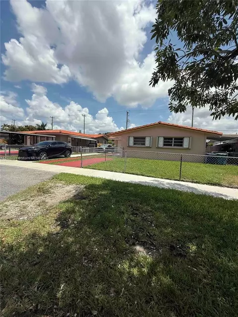 11331 SW 7th Ter, Sweetwater, FL 33174