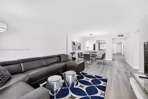 7429 Granville Dr #201, Tamarac, FL 33321