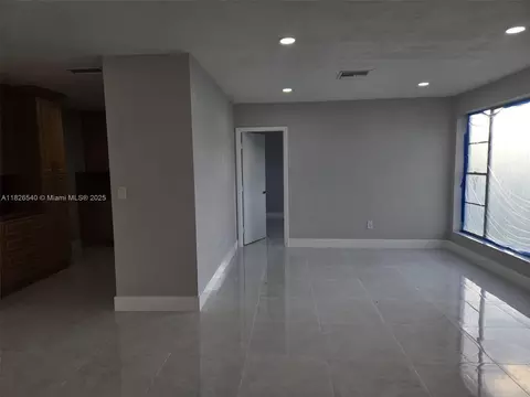 Living - 954 W 72nd Pl, Hialeah, FL 33014 photo 3 of 5