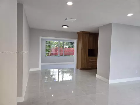 Living - 954 W 72nd Pl, Hialeah, FL 33014 photo 1 of 5