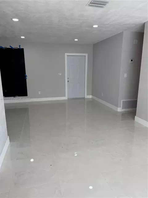 Living - 954 W 72nd Pl, Hialeah, FL 33014 photo 5 of 5