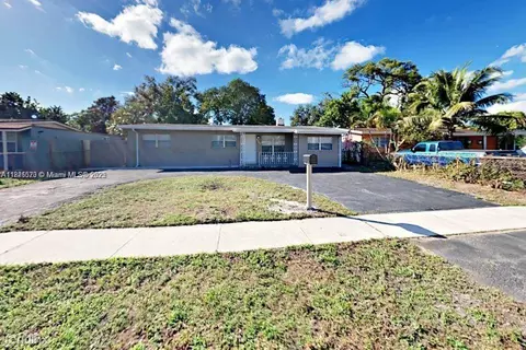 1107 SW 22nd Ter, Fort Lauderdale, FL 33312