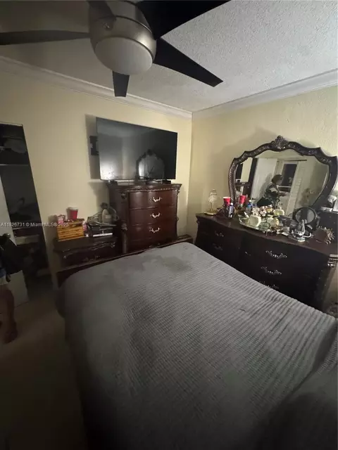 5372 W 9th Ave, Hialeah, FL 33012 photo 10