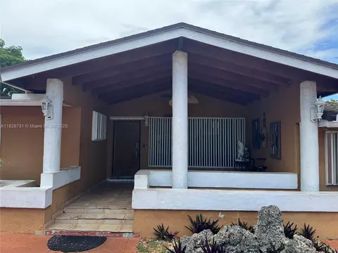5372 W 9th Ave, Hialeah, FL 33012 photo 5