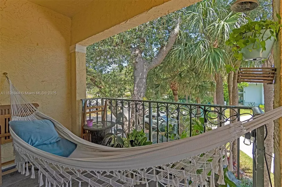 Exterior - 1105 Lake Shore Dr #202, Lake Park, FL 33403 photo 2 of 7