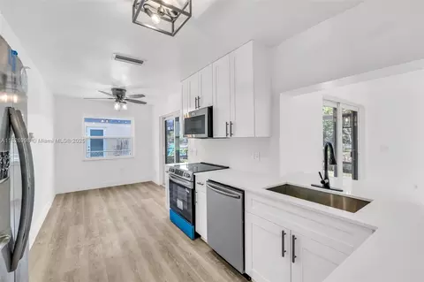 4331 NW 115th Ter, Sunrise, FL 33323