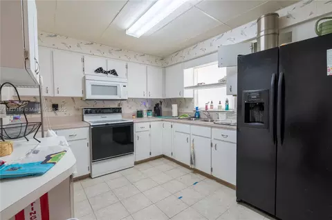 3126 Harbor Blvd #1A, Port Charlotte, FL 33952