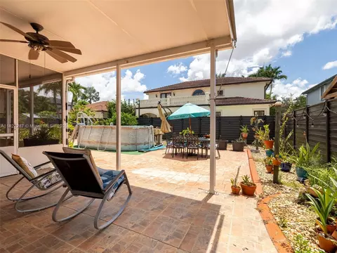 Exterior - 16523 NW 77th Path, Miami Lakes, FL 33016 photo 9 of 24