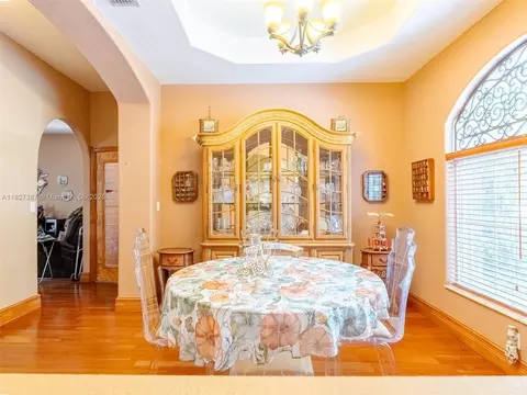 Dining - 16523 NW 77th Path, Miami Lakes, FL 33016 photo 2 of 2