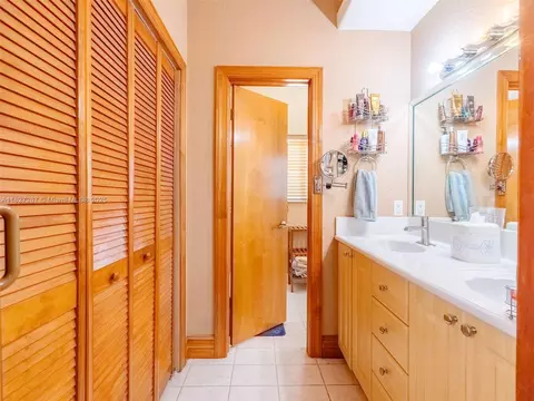 Other - 16523 NW 77th Path, Miami Lakes, FL 33016 photo 6 of 6