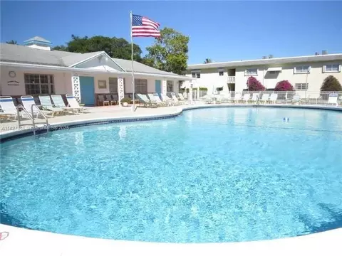 1350 N 12th Ct #6B, Hollywood, FL 33019