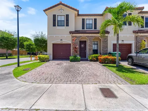 16330 SW 71st Ter, Miami, FL 33193