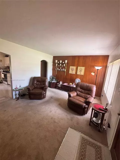 981 E 18th St, Hialeah, FL 33013 photo 8