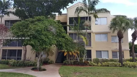 5780 Rock Island Rd #354, Tamarac, FL 33319