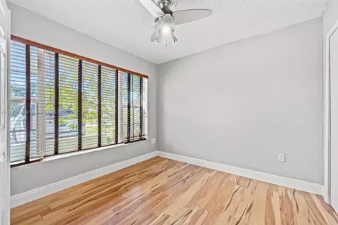Other - 20155 E Oakmont Cir, Hialeah, FL 33015 photo 6 of 6