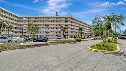 2905 Point East Dr #L514, Aventura, FL 33160
